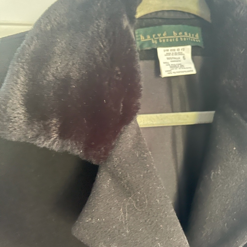 Wool coat - Picture 3 of 9